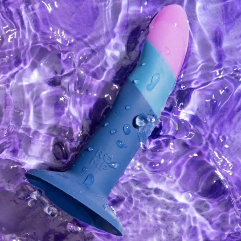 ROMP - PICCOLO SILICONE DILDO WITH TRICOLOR SUCTION CUP 14 CM